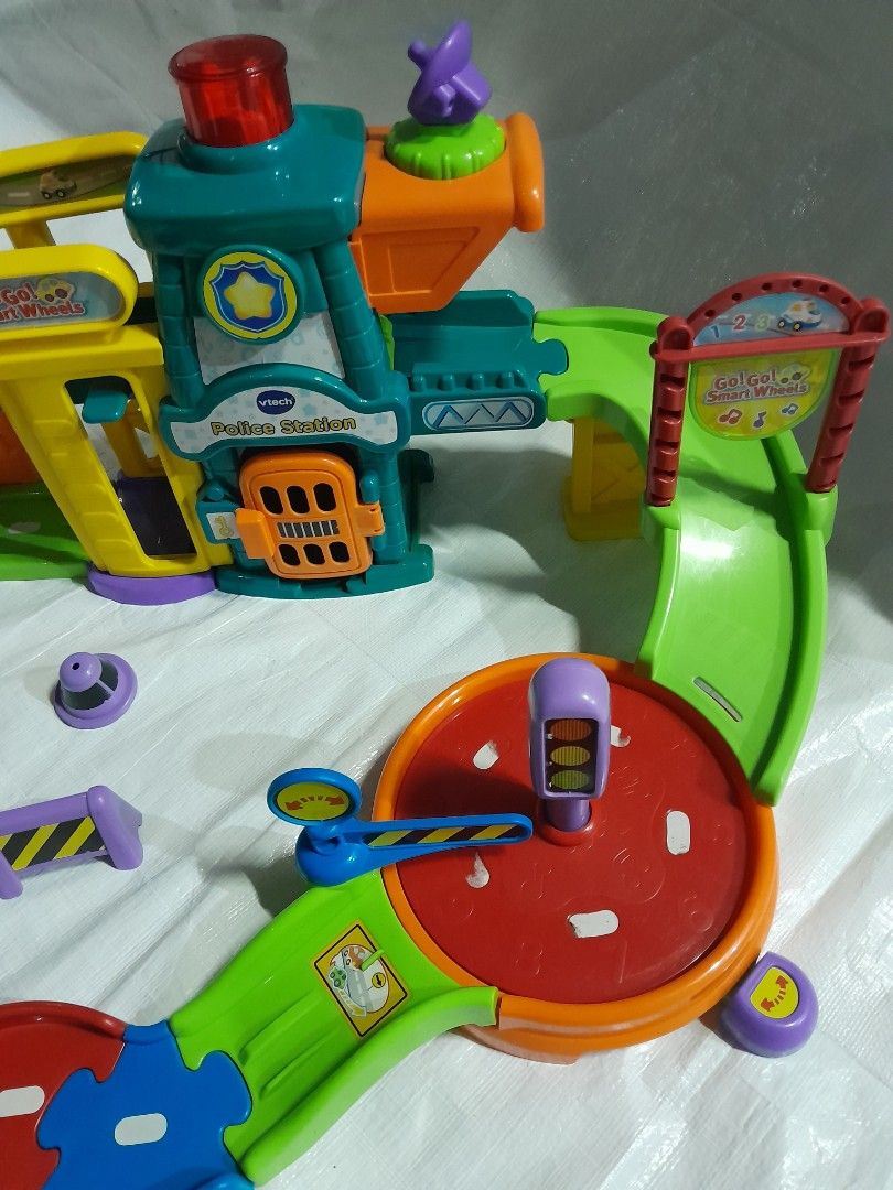 Baby wheels best sale police station