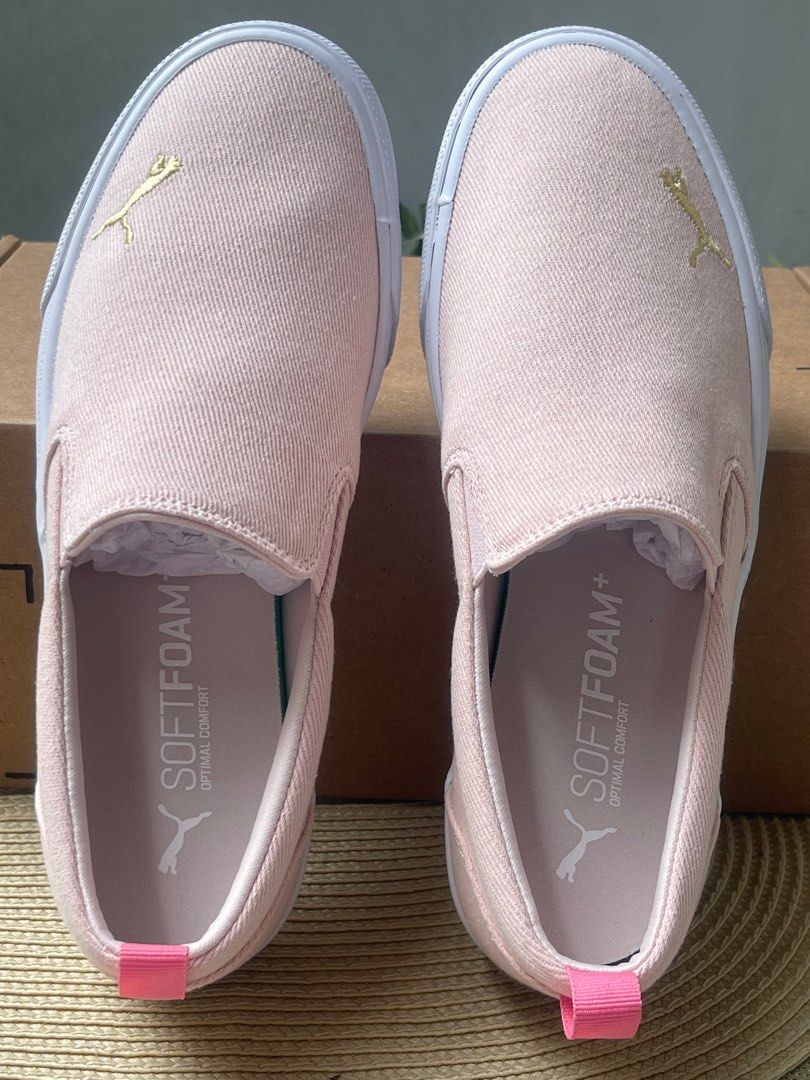 Blush pink pumas top
