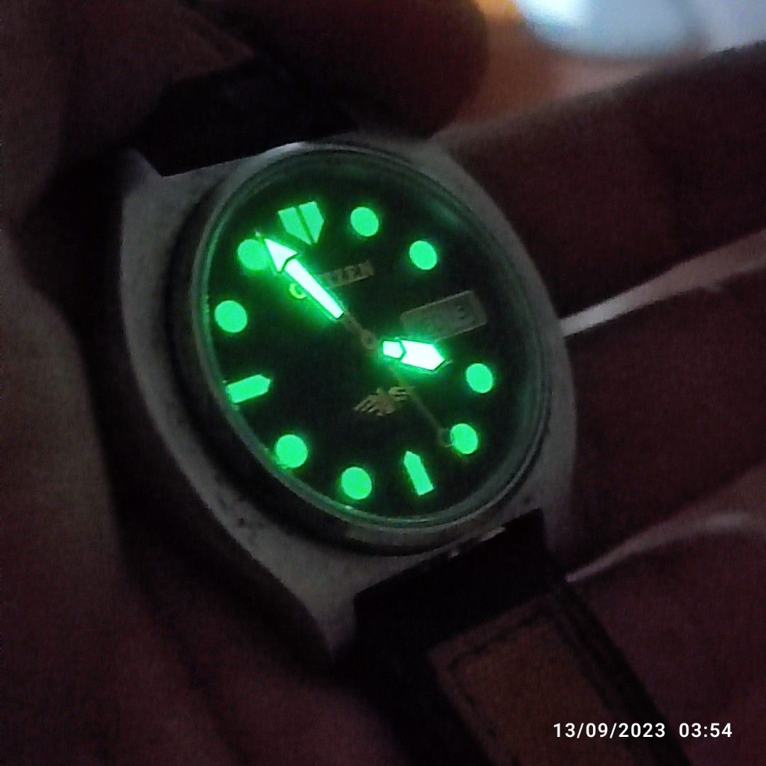 Rare vintage citizen automatic (Category: Men's Watches) located in General Trias. Submitted by elcombo (Listing ID 1254439307, Image 2). Description: Original 21 jewels 39mm good working condition.