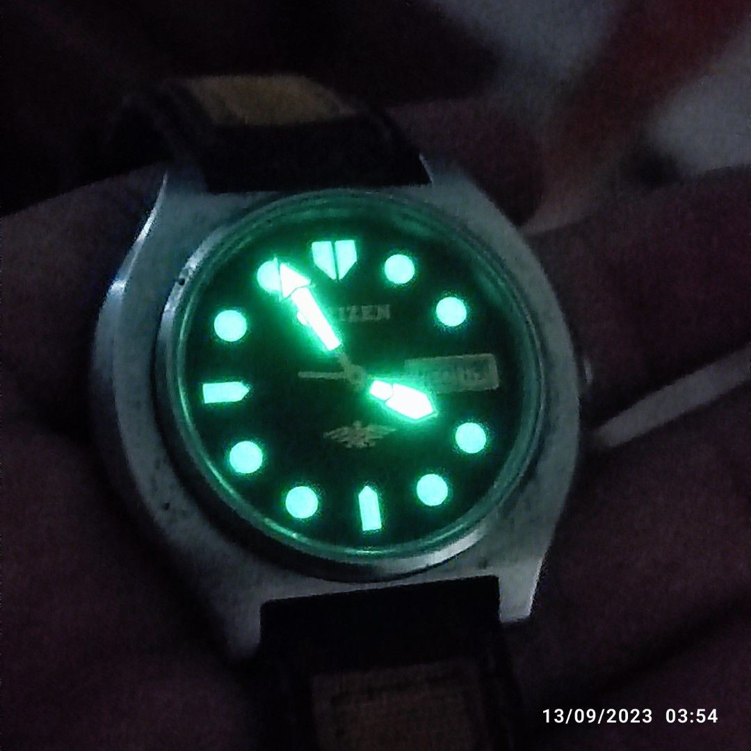 Rare vintage citizen automatic (Category: Men's Watches) located in General Trias. Submitted by elcombo (Listing ID 1254439307, Image 3). Description: Original 21 jewels 39mm good working condition.