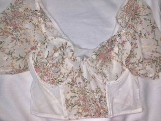 (Category: ) located in . Submitted by eleiseee (Listing ID 1254378470, Image 1). Description: .