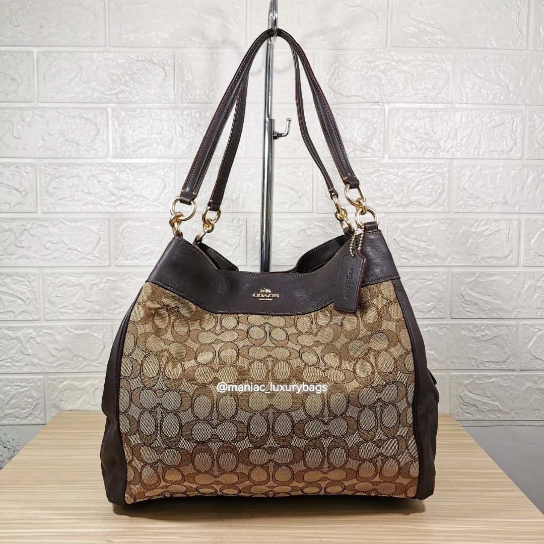 Shoulderbag COACH LEXY Shoulder in Signature Jacquard Barang