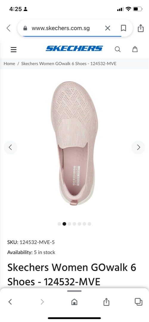 Sketchers size 6 top