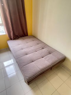 (Category: ) located in . Submitted by lizsss (Listing ID 1254325866, Image 1). Description: .