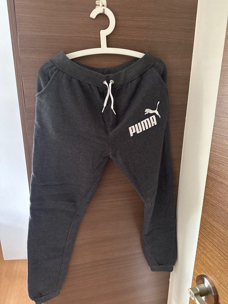 Puma discount sweatpants grey
