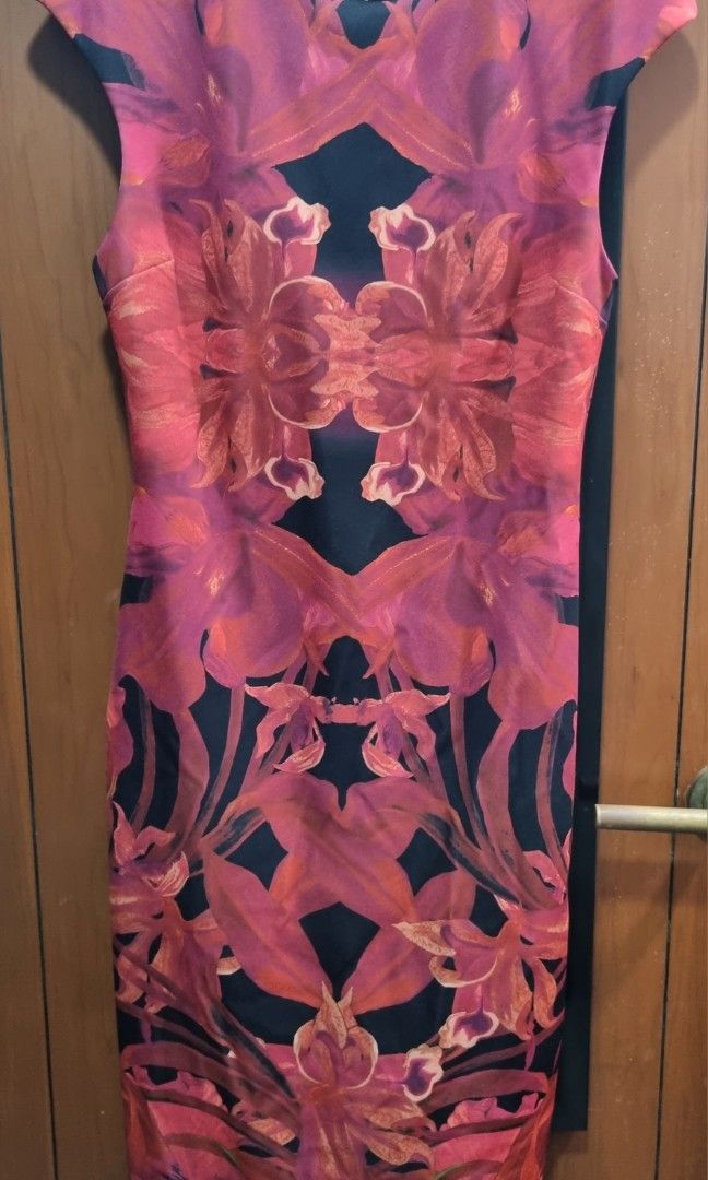Ted Baker London orchid flora pencil dress