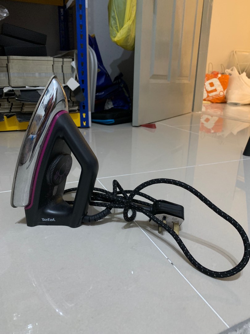 Tefal Iron, TV & Home Appliances, Irons & Steamers on Carousell