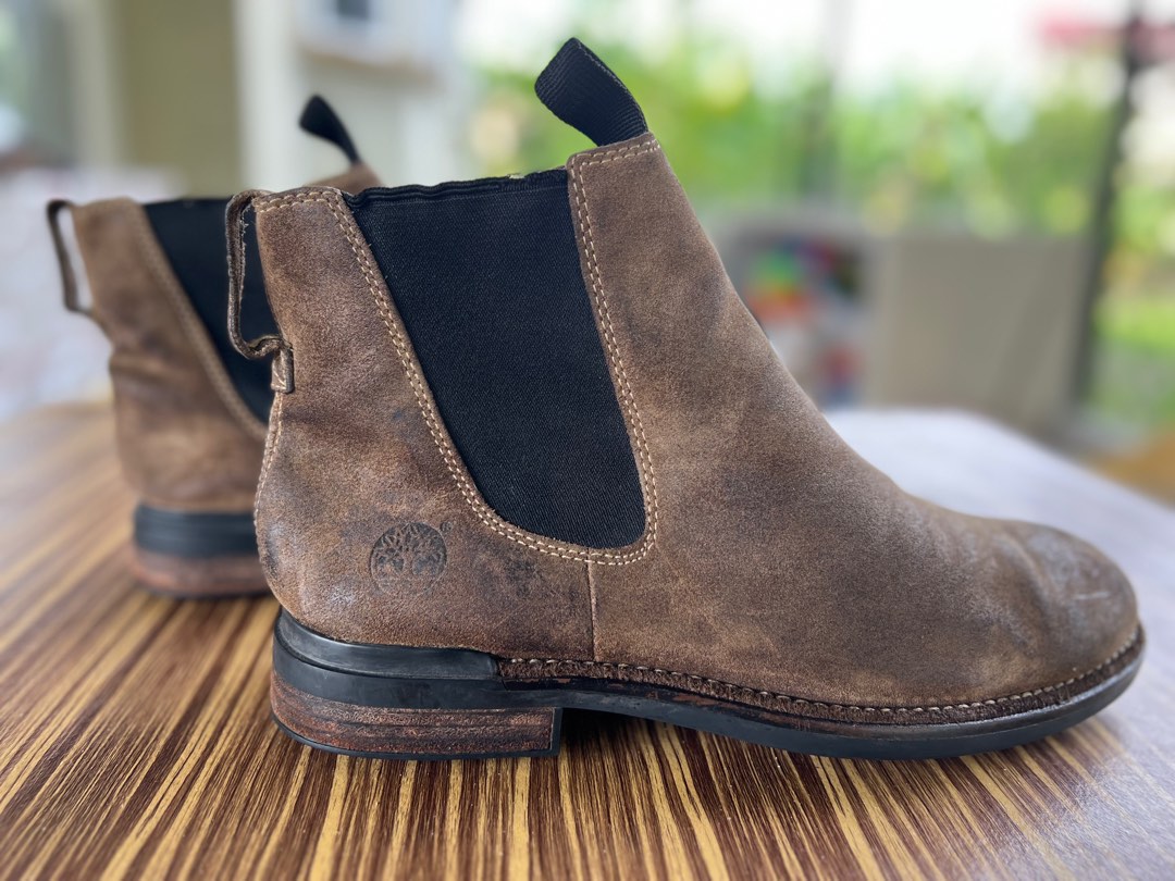 boot suede 9uk, Men's Fashion, Footwear, Boots on Carousell