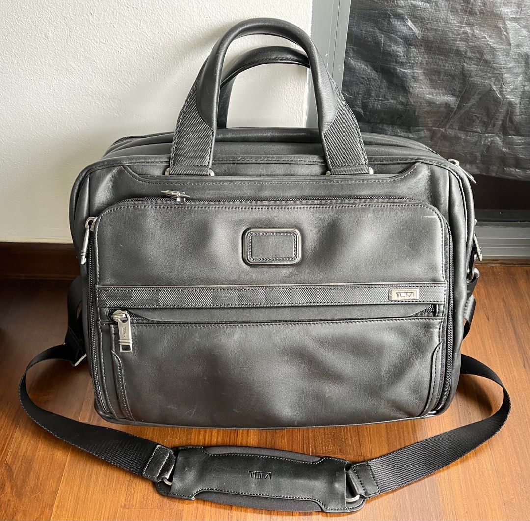 Tumi Leather Organizer brief Men s Fashion Bags Briefcases on