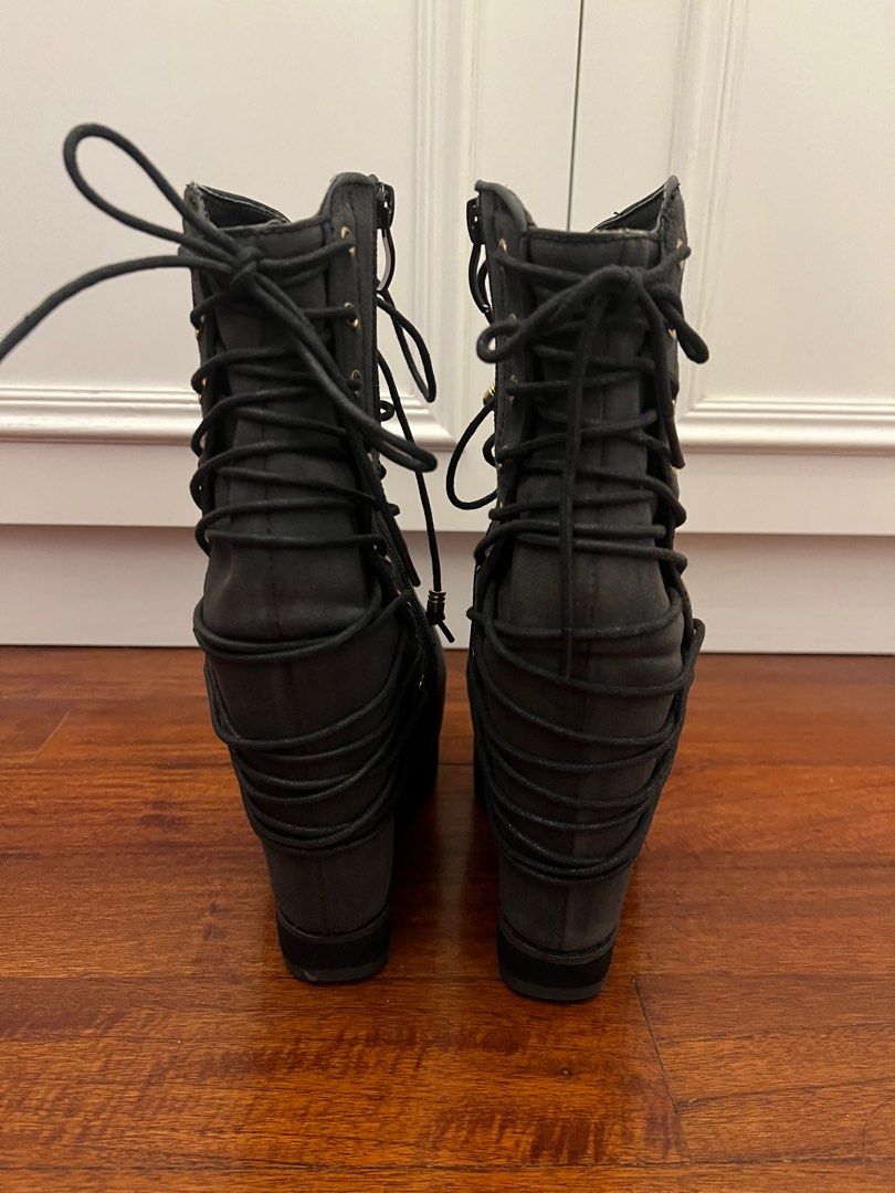 Wedge on sale tie booties