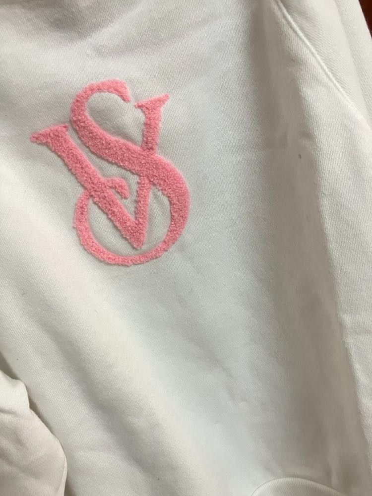 Victoria secret off hotsell the shoulder sweater