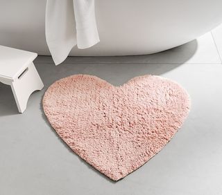 Vintage Fuzzy Heart Mat | Y2K Pink Fur Furry Mini 90s Kawaii Cute Japanese Interior Decor Bath Kitchen Rug
