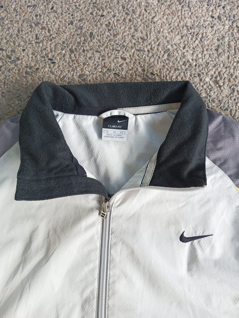 Vintage Y2K Nike Clima-Fit Track Jacket, Men's Fashion, Coats