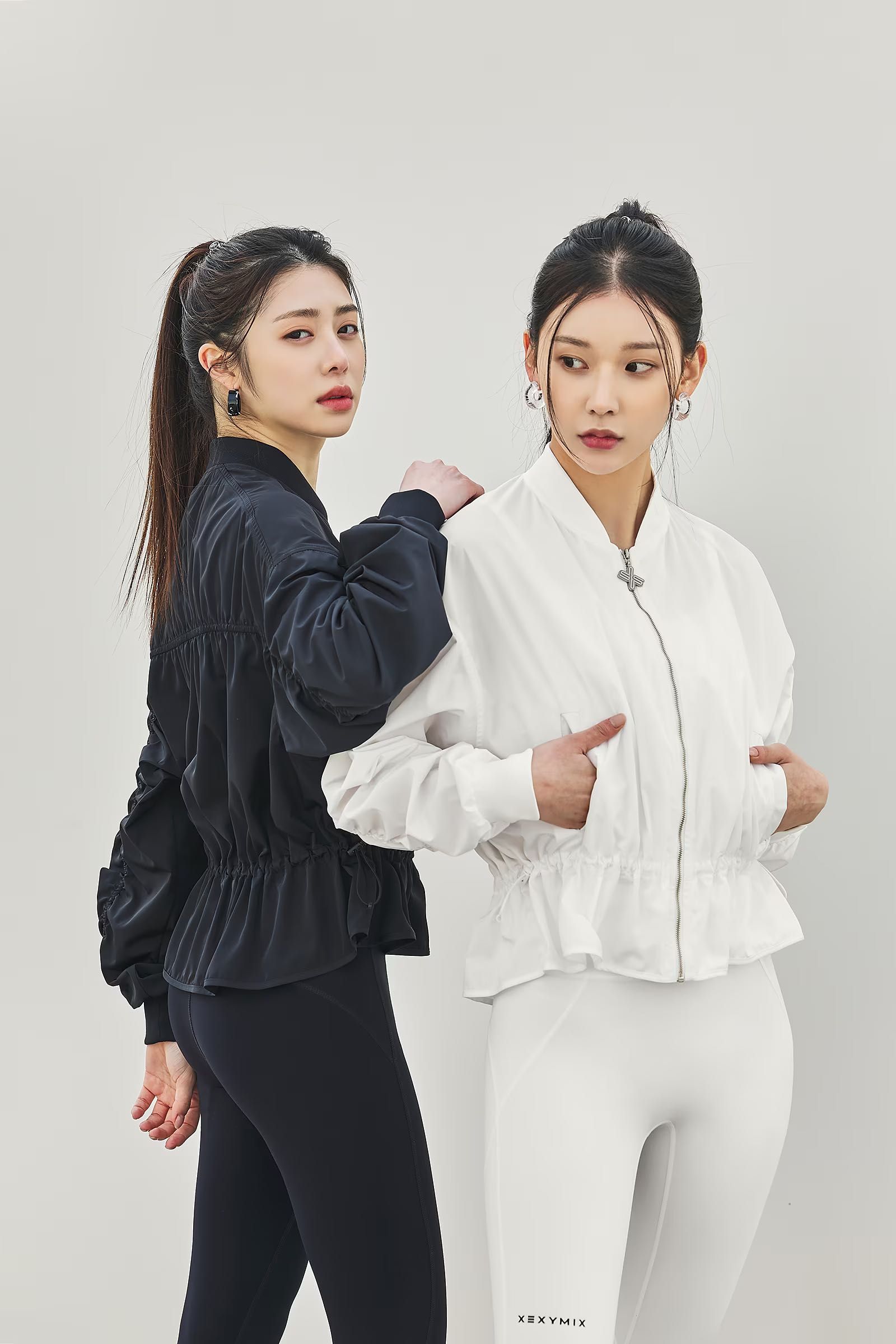 White gym hotsell jacket