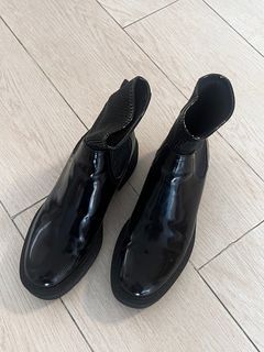 Zara Black Chelsea Boots