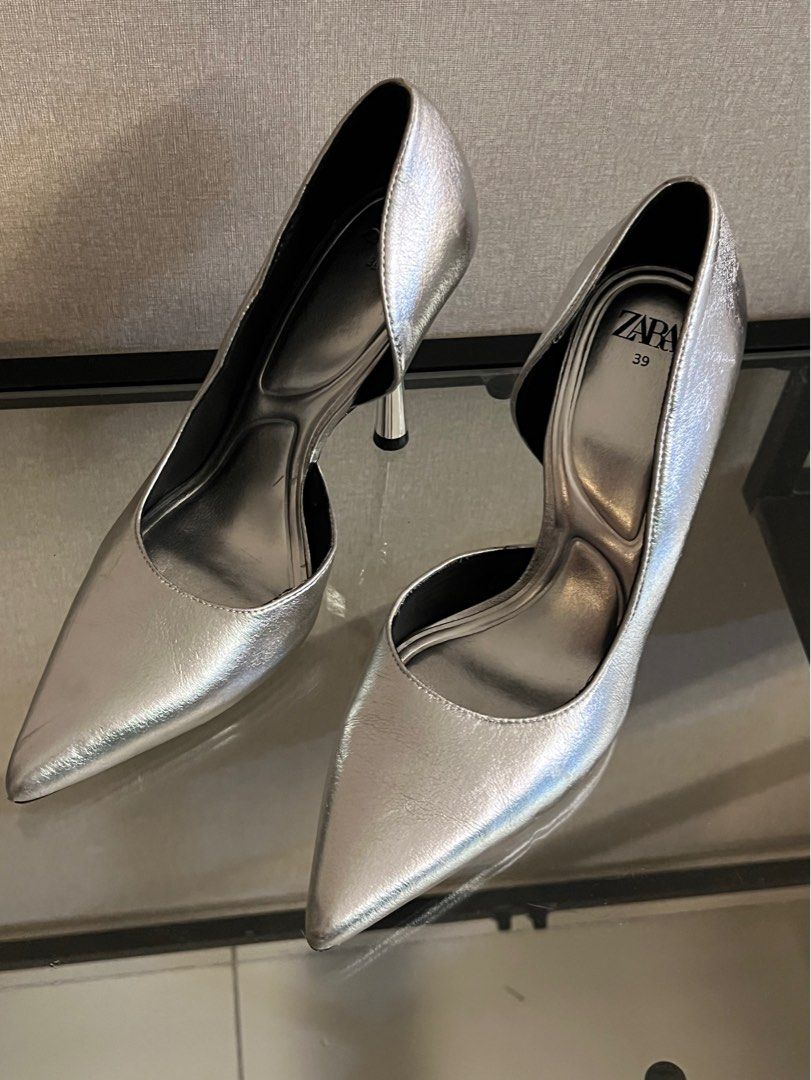 ZARA Heels in metalic EUR 39 Women s Fashion Footwear Heels on