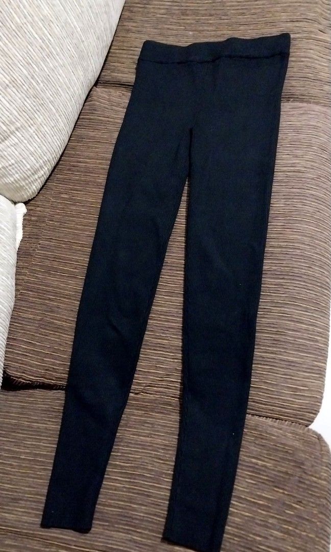 Zara Knit High Waisted Leggings, Women's Fashion, Bottoms, Jeans & Leggings  on Carousell