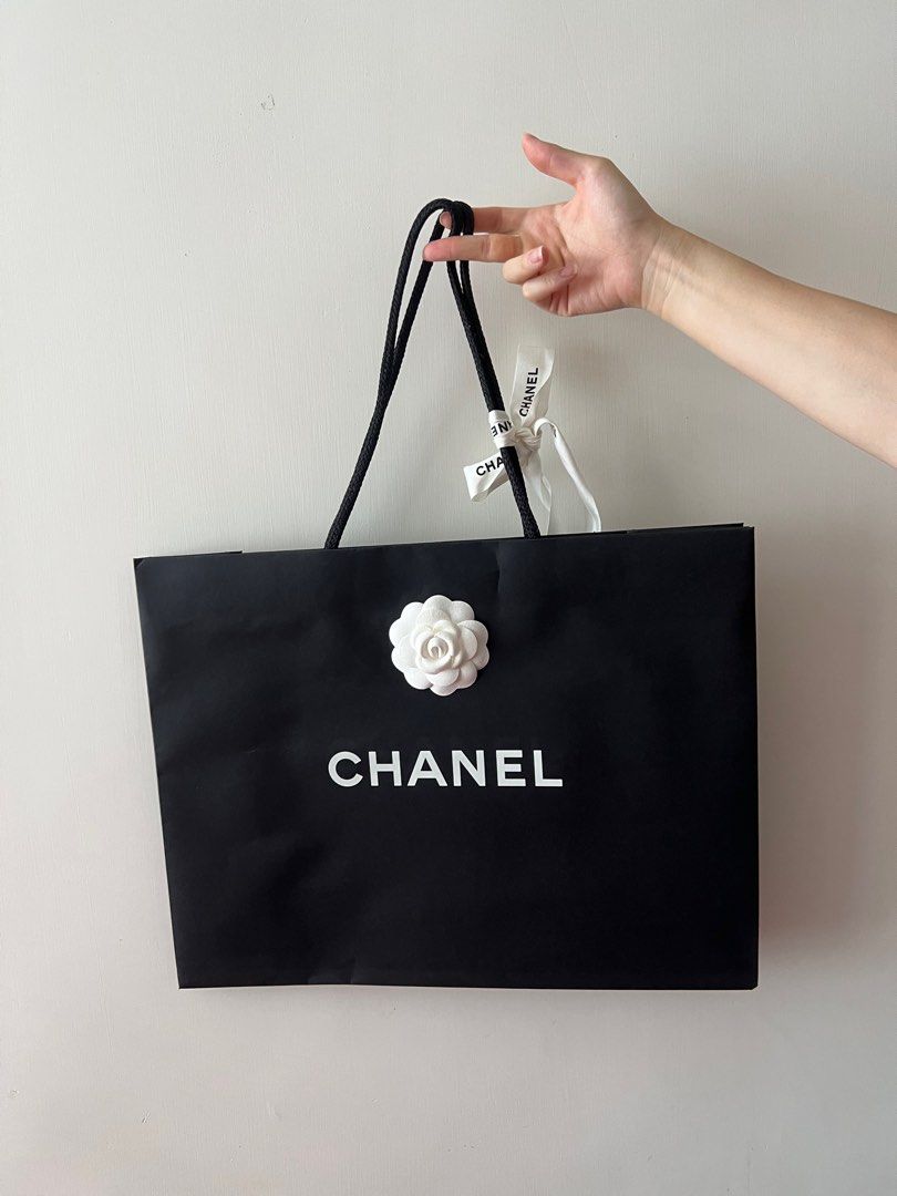 $30 Chanel 紙袋, 其他, 其他- Carousell