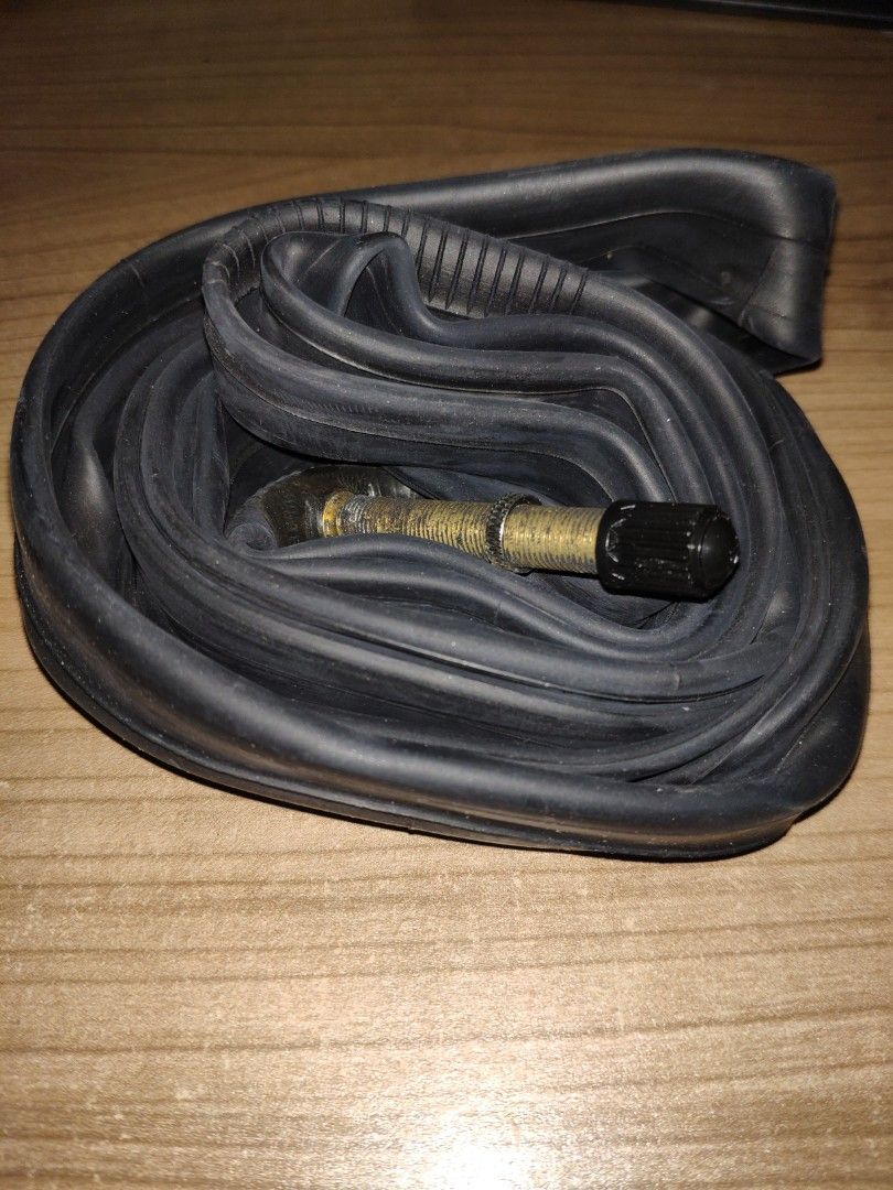 700x25c schrader tube hotsell