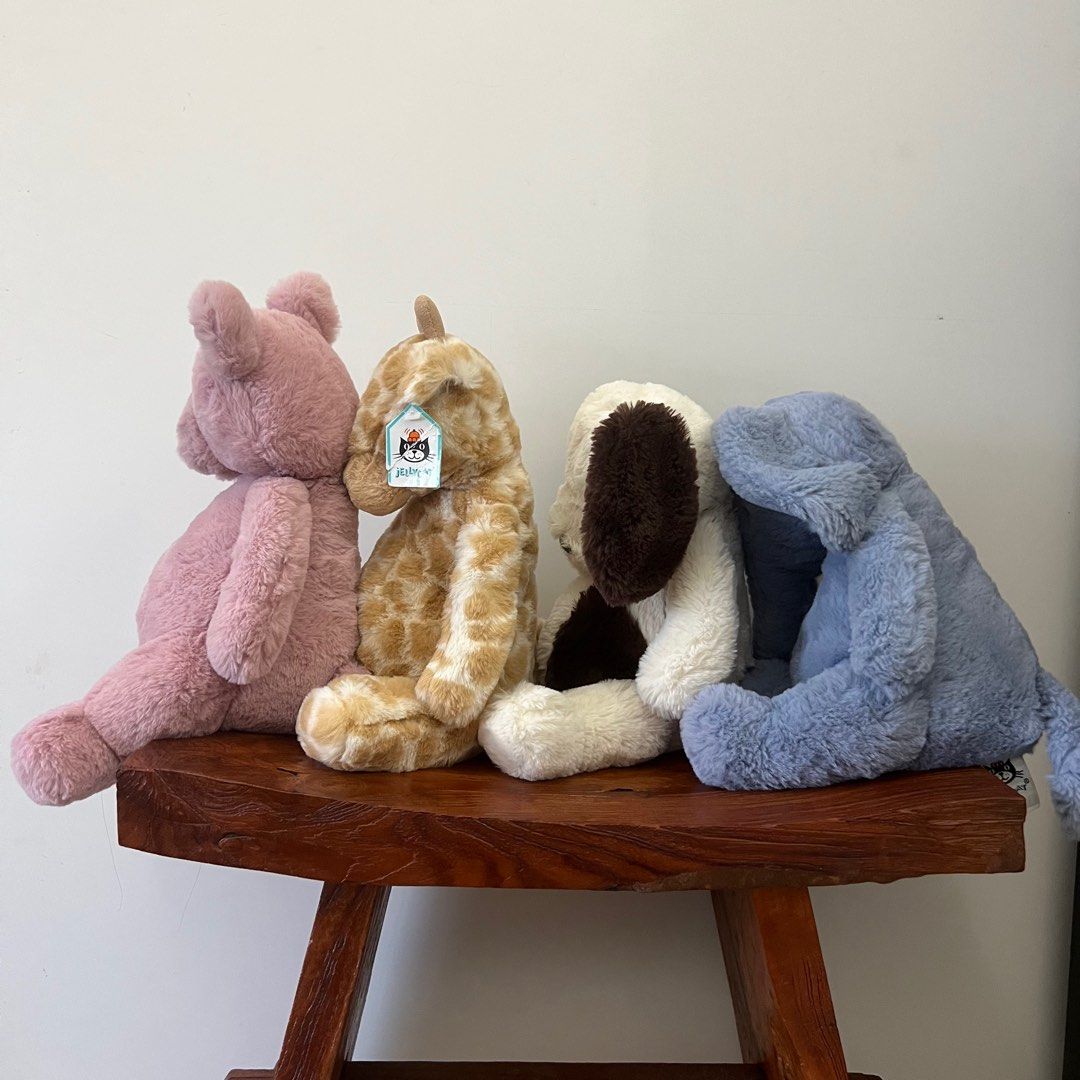 Jellycat puffles elephant top