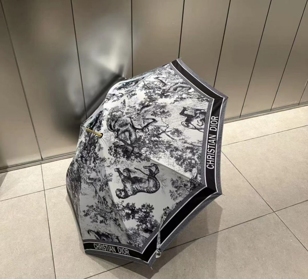 🌟全新DIOR迪奧直杆長傘正品經典晴雨兩用傘防曬紫外線傘黑白色, 興趣及