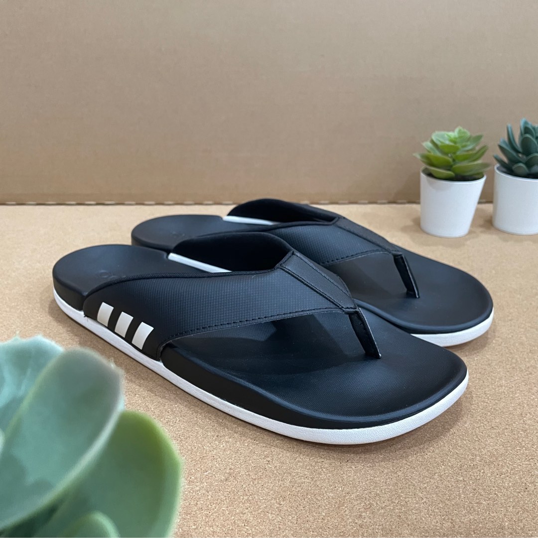 Adidas Adilette Comfort Flip Flops/Flip-Flops/Sandals HQ4458, Men's  Fashion, Footwear, Flipflops and Slides on Carousell