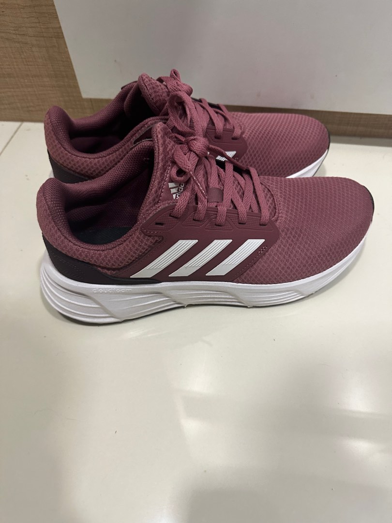 Adidas galaxy 6 shoe burgundy