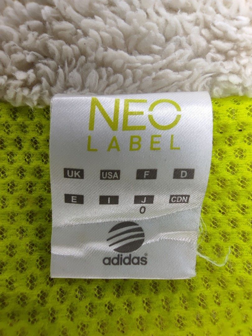 ADIDAS NEO Men s Fashion Coats Jackets and Outerwear on Carousell