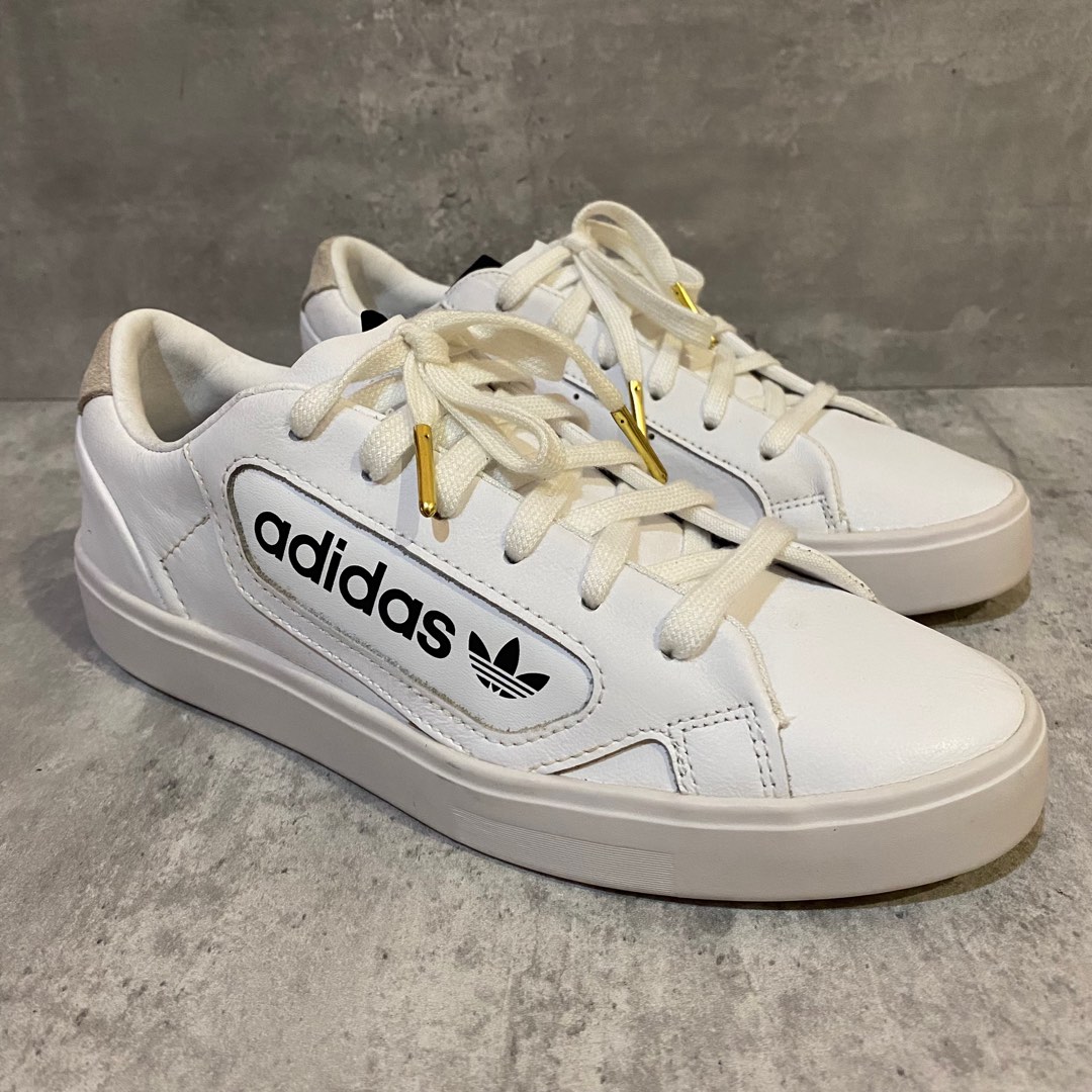 Addidas sleek top shoes