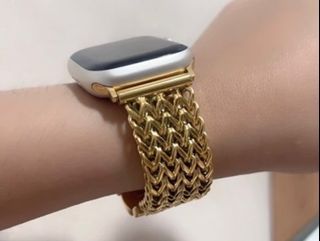 Apple Watch SE 44Mm gold band