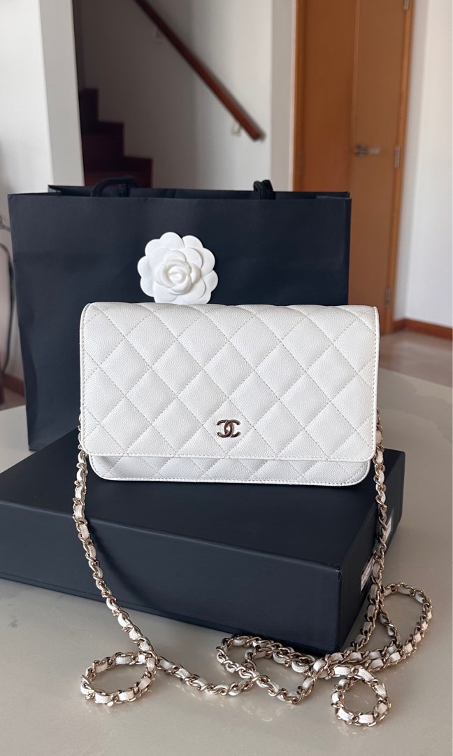 Authentic chanel best sale wallet on chain