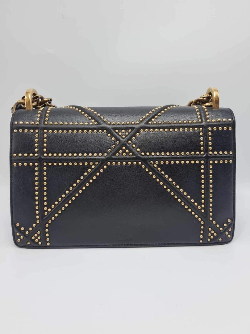 Authentic DIORAMA STUDDED SMALL (Category: Luxury Bags & Wallets) located in Quezon City. Submitted by hellopatchi (Listing ID 1254447487, Image 2). Description: DIORAMA STUDDED SMALL lambskin aghw RANK A 8.5/10 50%DP for sure buyer Can arrange Meet up Slightly negotiable .