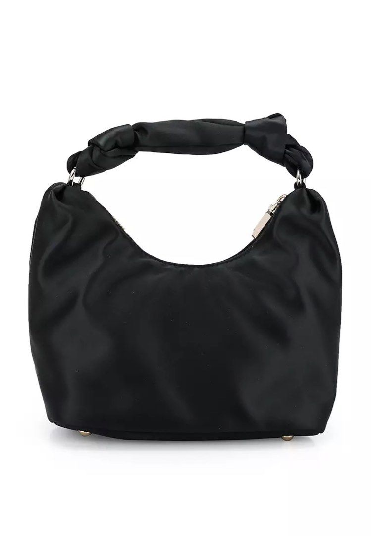 Authentic Guess Hobo bag, Women's Fashion, Bags & Wallets, Shoulder ...