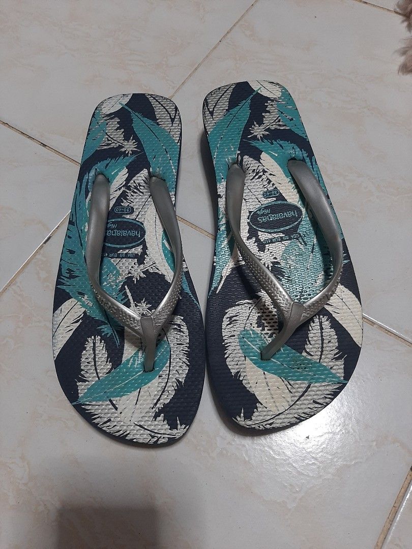 Authentic havaianas mid high Women s Fashion Footwear Slippers