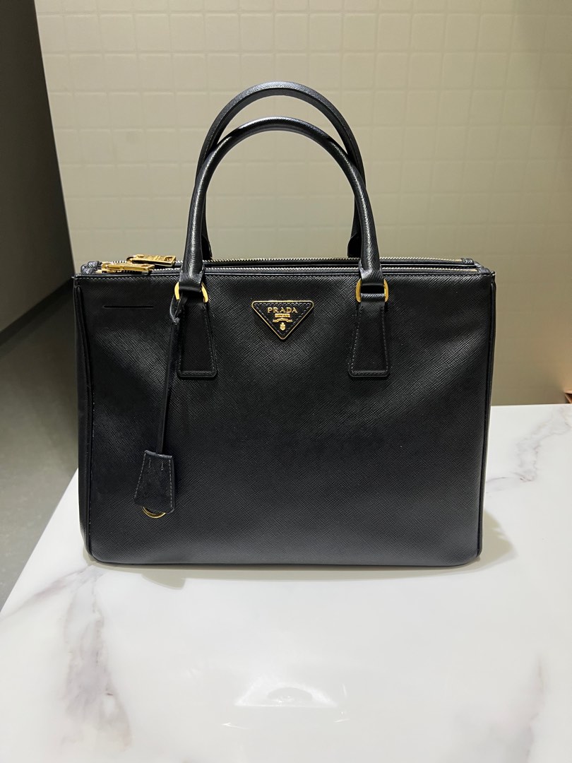 How to authenticate shop prada saffiano bag