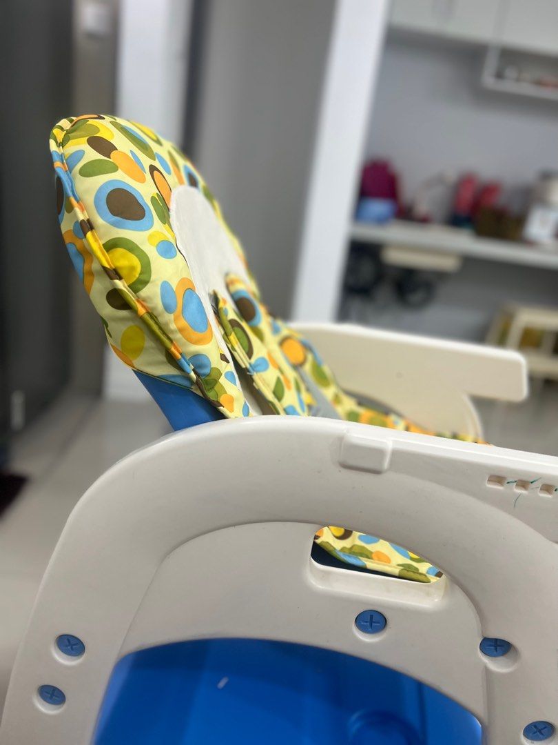 Chelino 2 hotsell in 1 highchair