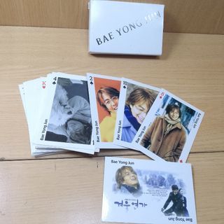 Bae yong jun playing cards
