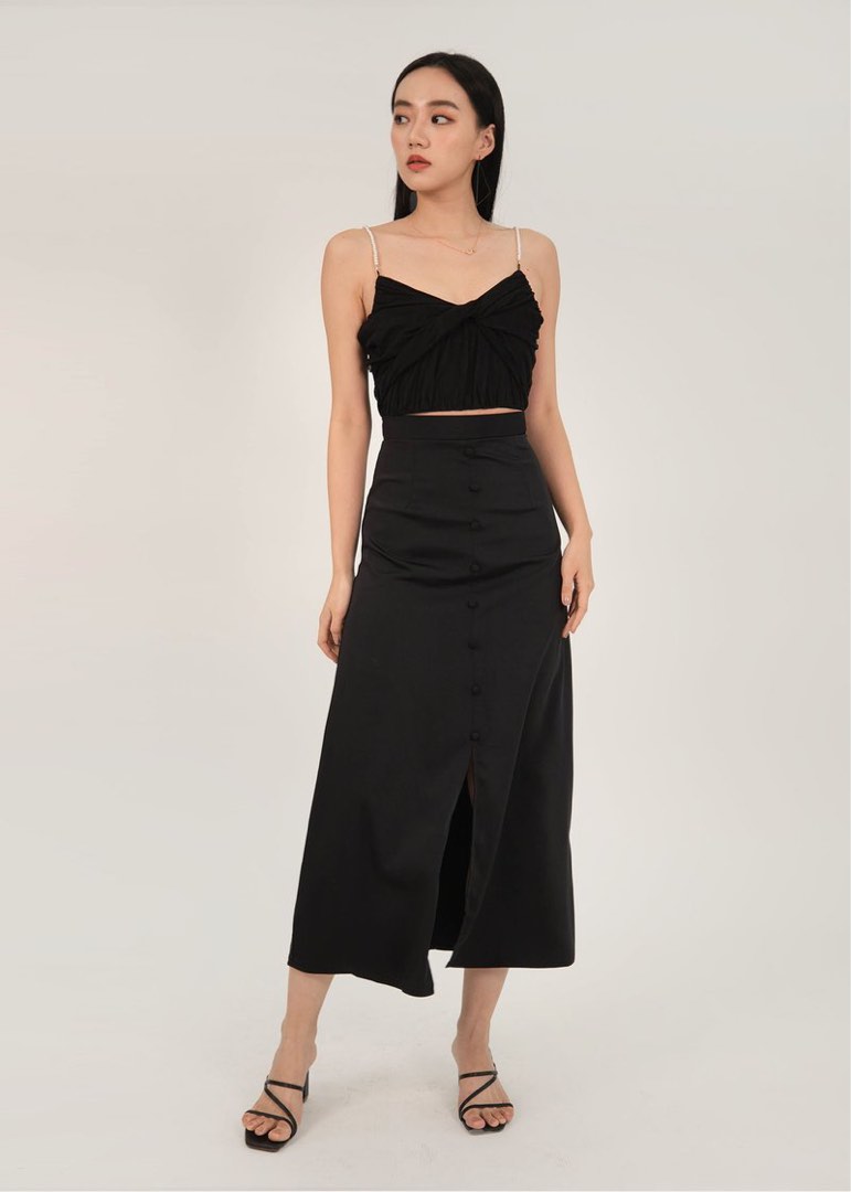 Nyla Front Slit Midi Skirt (Black)