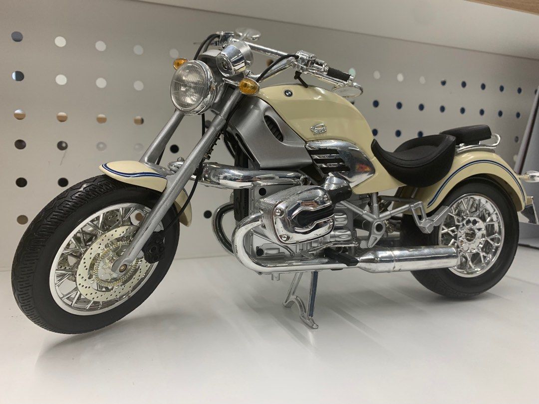 Bmw r1200c james bond cruiser discount