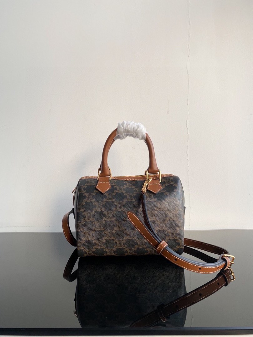 My Louis Vuitton Handbag Collection - Curls and Contours