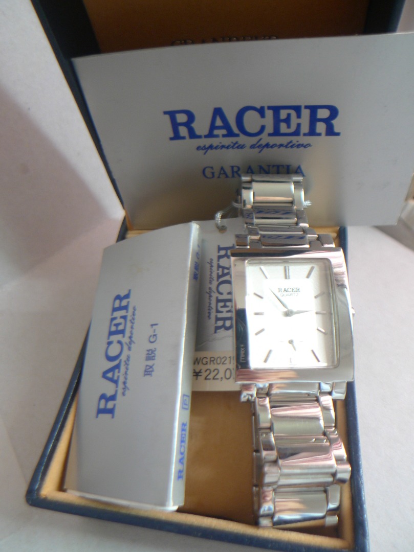 Brand New Gent s RACER GRANDEUR Quartz Watch Made In