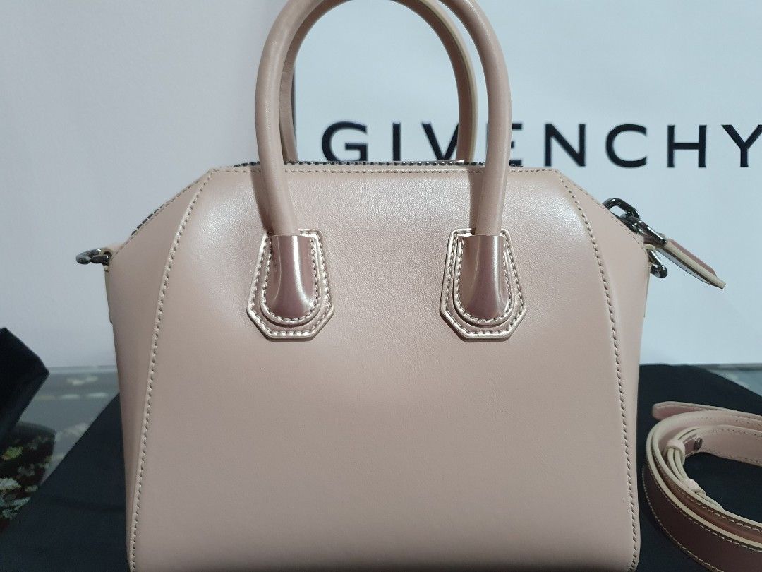 Clearance sale Brand new Givenchy Antigona Mini Full Set