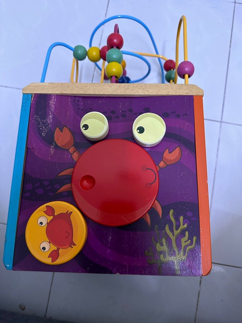 B toys underwater zoo top