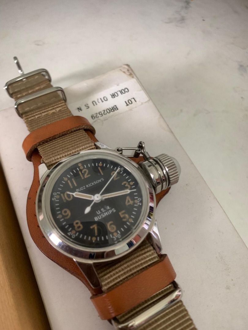 Golden hour online canteen military watch