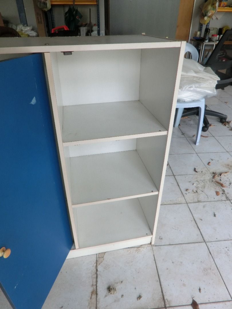 2 Door Area Puchong U.F.M., Furniture & Home Living