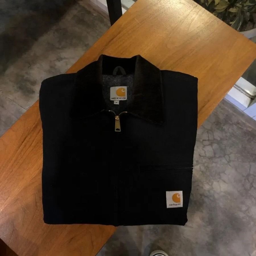 Carhartt Detroit Jacket J001 Black Original Authentic 100 Jaket Size Large Outerwear Made in USA Baju Hangat Luaran Lengan Panjang Atasan Like New