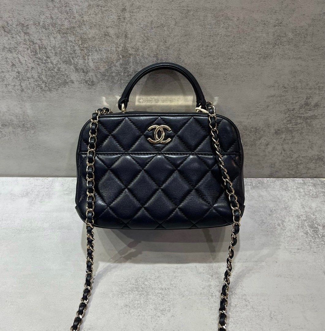 Chanel trendy cc bowling bag , 名牌, 手袋及銀包- Carousell