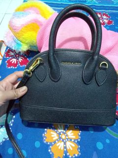 (Kategori: ) berada di . Dikirim oleh debmar28 (ID iklan 1254517463, Gambar 1). Deskripsi: .