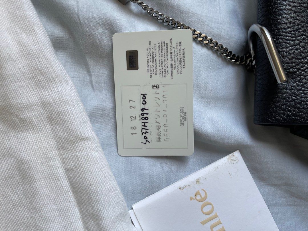 Chloe Drew Large with dust bag and cards (Category: Luxury Bags & Wallets) located in Antipolo. Submitted by munstershupper (Listing ID 1254458134, Image 3). Description: 100% authentic.