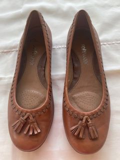 Clarks flats